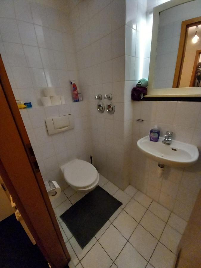 Tolle Private 2-Zimmer Wohnung Im Szene Bezirk Berlin-Friedrichshain Exterior photo